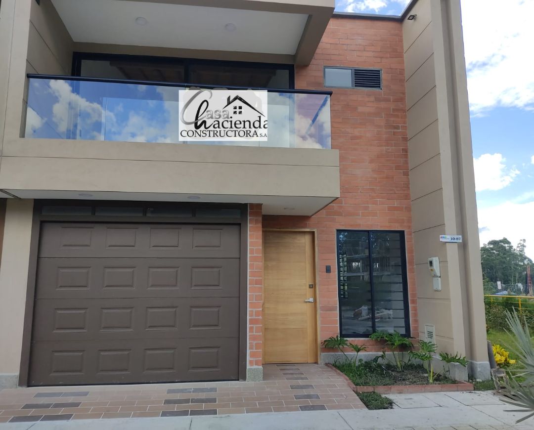 San Antonio De Pereira, Pietra Santa Campestre