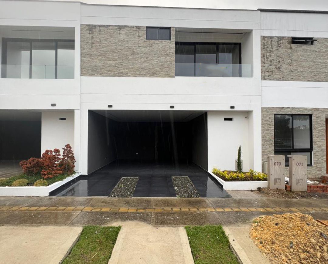 Casa Llano Grande , Reserva